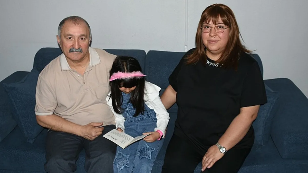 2 kız çocuğuna daha aile oldu 2 kız çocuğuna daha aile oldu