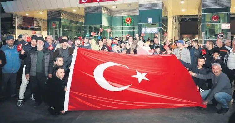 Herson’dan çıkarılan Ahıska Türkleri, Türkiye’ye geldi