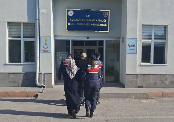 kayseride-deas-operasyonu-2-supheli-yakalandi-1778662989085.jpg