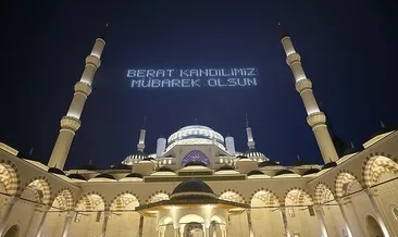 Berat Kandili dualarla idrak edildi: 81 ilde eller semaya yükseldi