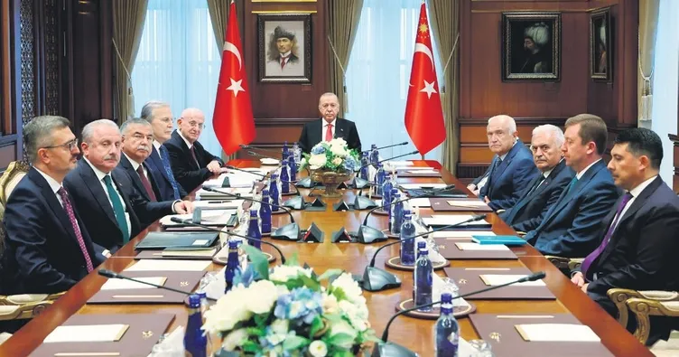 Yargının zirvesi Külliye’de buluştu