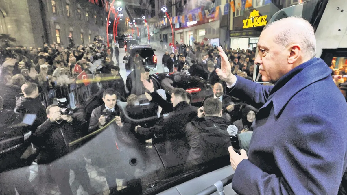 Türkiye emin ellerde ve güvendedir