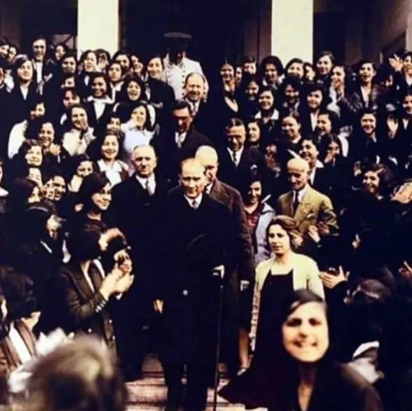 Instagram Da Unluler 19 Mayis 1919 Son Dakika Haberler
