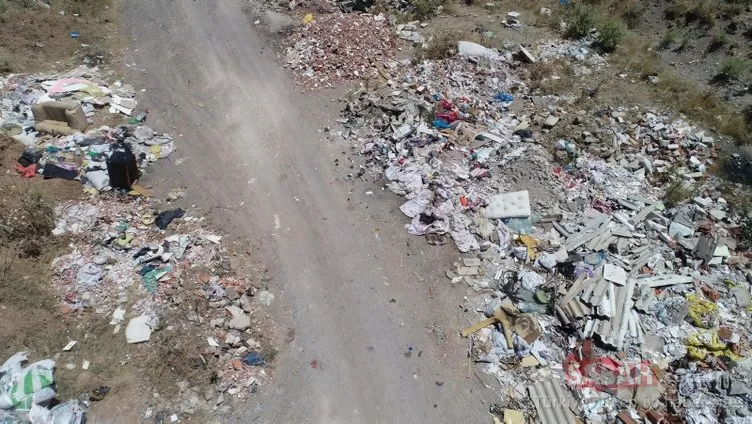 İzmir’in ilçelerinde, belediyelere ’moloz kirliliği’ tepkisi