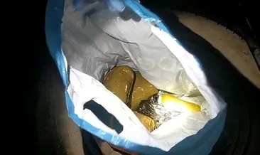 Yedek lastik içinden 1,9 kilo kokain çıktı #adana Yedek lastik içinden 1,9 kilo kokain çıktı #adana