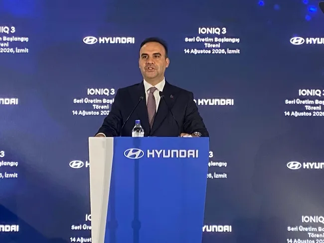 Bakan Kacır: Türkiye elektrikli araç üretiminde dünya devlerinin üssü oluyor!