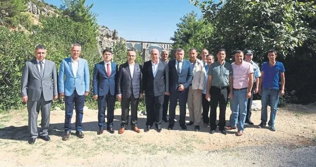 Adana Valisi Demirtaş Varda Köprüsünü gezdi