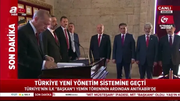 Cumhurbaşkanı Erdoğan Anıtkabir Özel Defterini imzaladı