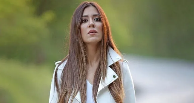 Son dakika: Sosyal medya fenomeni Banu Parlak gözaltına alındı Son dakika: Sosyal medya fenomeni Banu Parlak gözaltına alındı