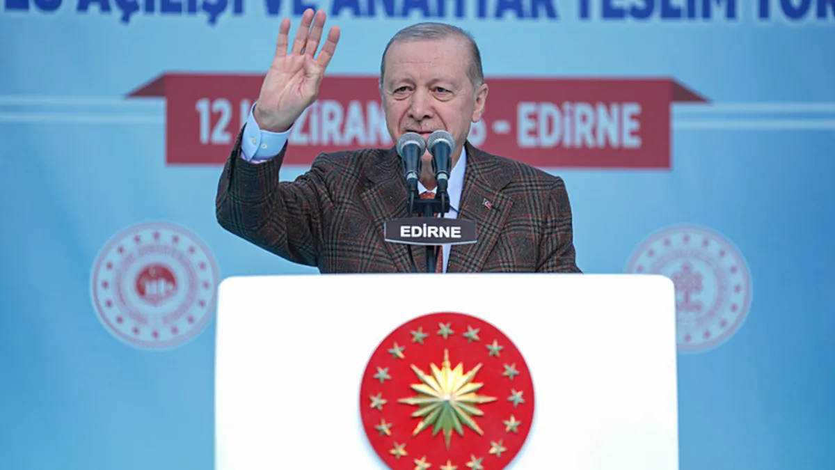 Başkan Recep Tayyip Erdoğan: Ana muhalefet koltuk kavgasında... CHP sanki dövüş kulübü!