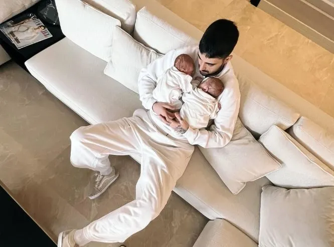 İbrahim Tatlıses’ten oğlu İdo’ya duygusal mesaj: Annen seni iyi ki doğurmuş! Allah seni, evlatlarını ve eşini...