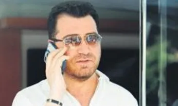 Annesini en sevdiği şarkısıyla andı