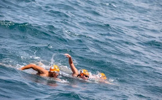 Istanbul Bogazi Gemi Gecislerine Kapatildi En Son Haber