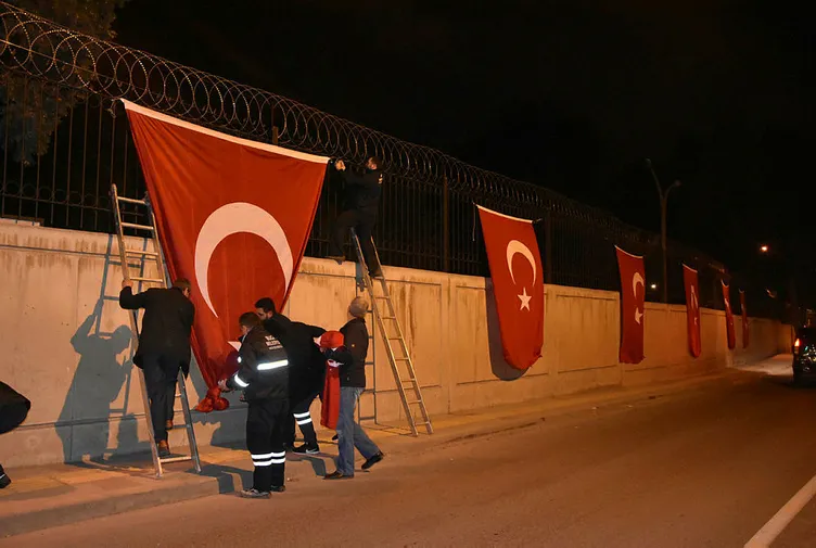 O kahraman da şehit oldu!