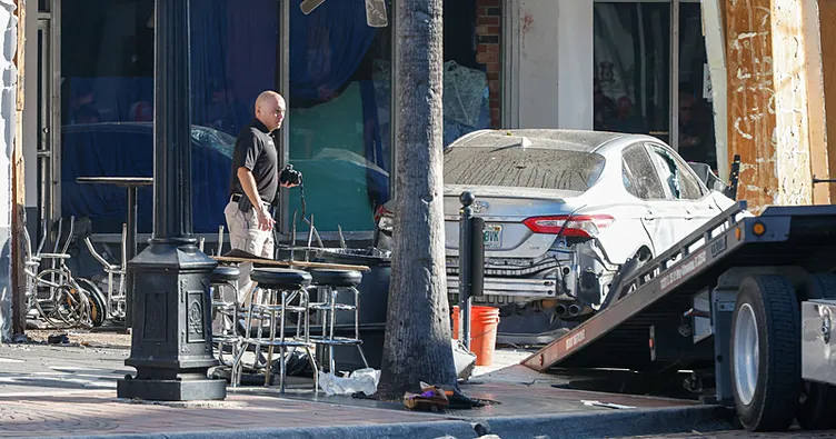 Genç sürücü Florida’yı dehşete düşürdü: Polisten kaçarken ölümcül kazaya neden oldu