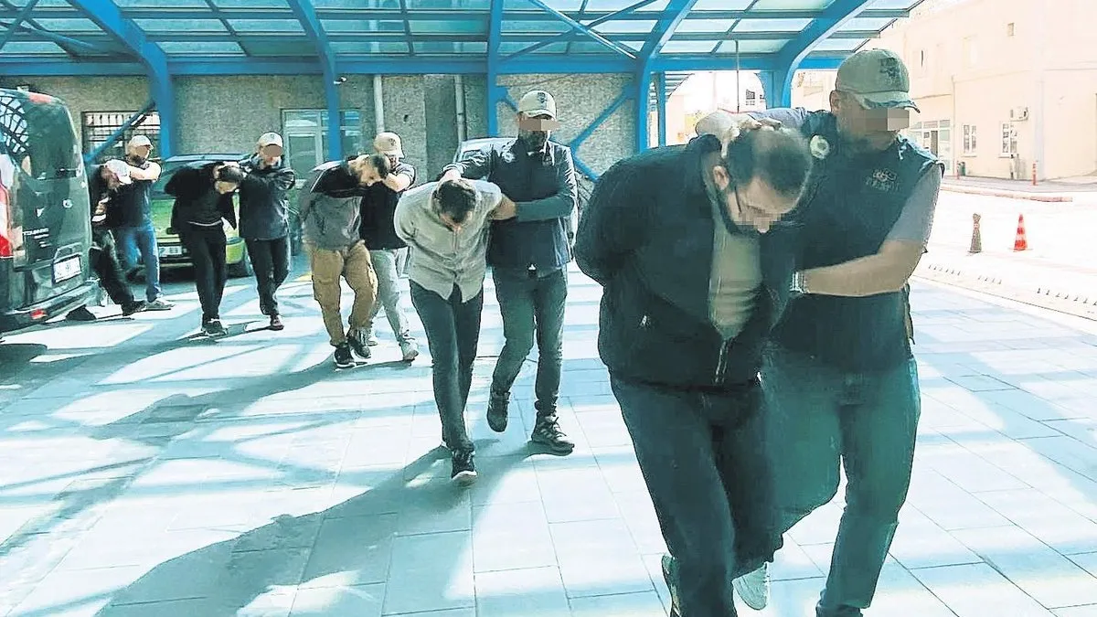 DEAŞ Operasyonu: 3 İlde 8 Kişi Gözaltına Alındı