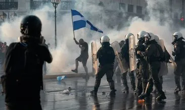 Yunanistan’da sokaklar karıştı! Miçotakis hükümetine tepki büyük