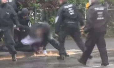 Almanya’da terör örgütü yandaşlarına tepki gösteren Türk’e polis şiddeti