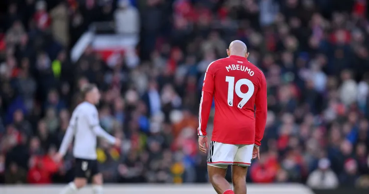 Manchester United, Bournemouth’a ezildi!