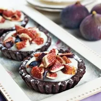 İncirli kakaolu minik tart tarifi