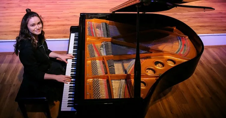 Karlsruhe Müzik Üniversitesini tam puanla kazandı: İzmirli piyanist Nehir başarısının sırrını anlattı
