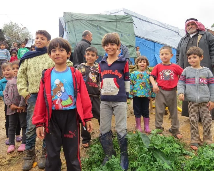 Lübnan’daki Suriyeli ve Filistinli mültecilere insani yardım