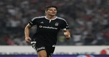 Beşiktaş-Fenerbahçe derbisinden kareler