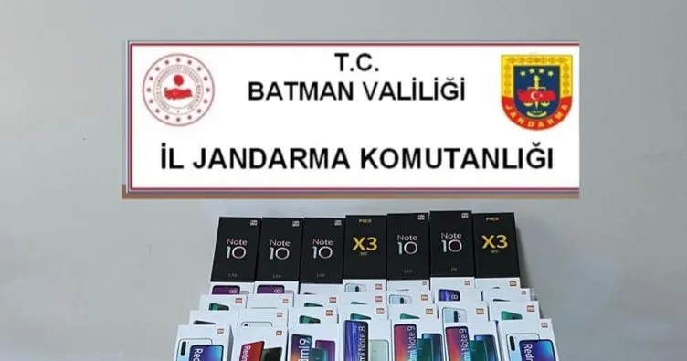 Son dakika: Batman’da kaçakçılara darbe! 77 adet kaçak cep telefonu ele geçirildi