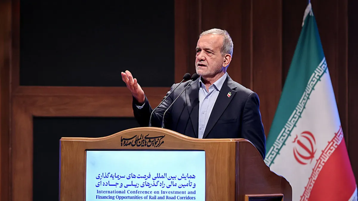 Tahran’dan barış girişimlerine övgü: Türkiye’yi işaret etti: “Çabaları takdire şayandır” Tahran’dan barış girişimlerine övgü: Türkiye’yi işaret etti: “Çabaları takdire şayandır”