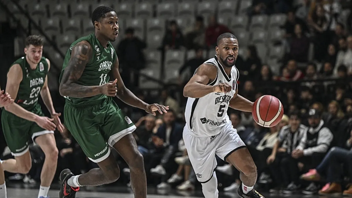 Türkiye Sigorta Basketbol Süper Ligi: Beşiktaş, sahasında Darüşşafaka'yı mağlup etti!