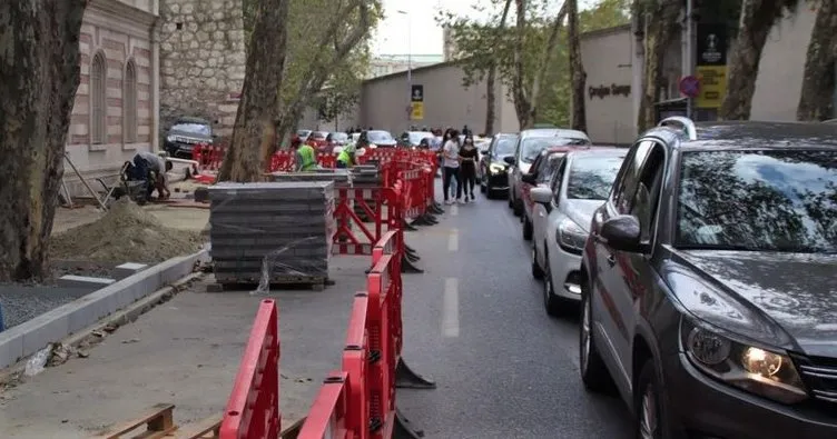 İBB’den İstanbul trafiğine pranga! Çırağan Caddesi çıkmaz sokağa döndü