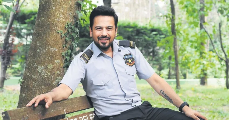 Emre Altuğ: 50 aileyi geçindiriyorum