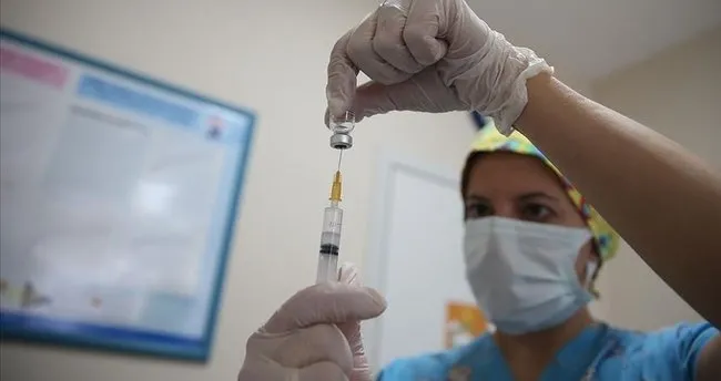 saglik bakanligi tarafindan uygulanan toplam asi sayisi 110 milyon dozu asti son dakika haberler