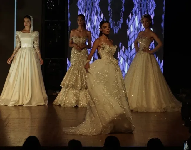 gonenli-kadinlarin-ilmek-ilmek-hazirladigi-gelinlikler-moda-dunyasinda-1726397301099.jpg
