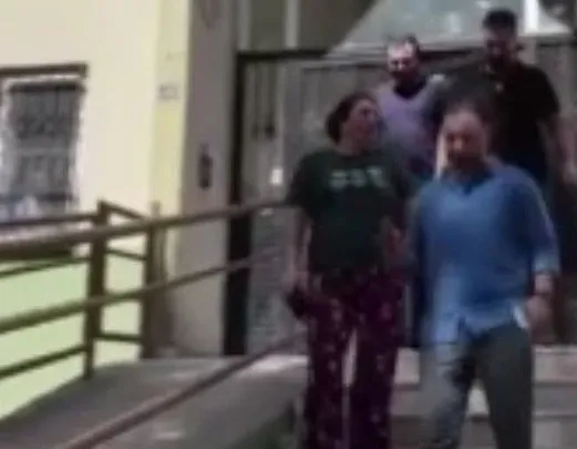 Adana’da annesinin bıçakla kovaladığı kızı yaşananları anlattı: Kaçırıldığımı zannetti