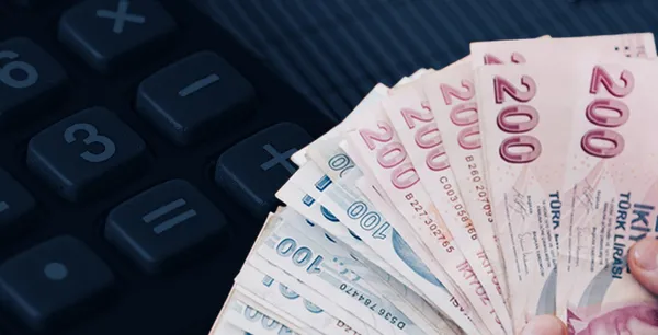 Bankaların ağustos ayı emekli promosyonları belli oldu 3 TBMM'de kabul edildi: En düşük emekli maaşı 23 bin 552 lira oldu! Zamlı maaşlar ne zaman yatacak? - Galeri - Trend Ekonomi