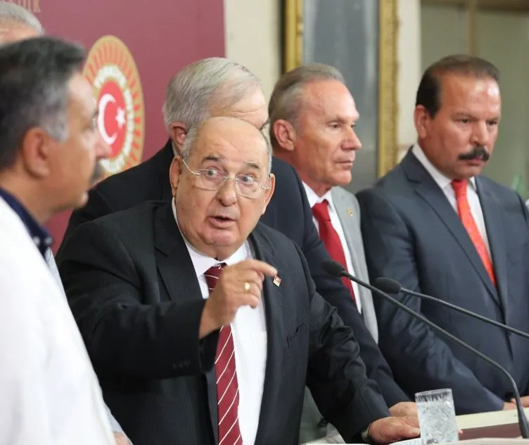 Kemal Kılıçdaroğlu’na istifa çağrısı! Partinin ağır toplarından olan o isim de değişim şart dedi: 13 yılda 12 seçim kaybetti…