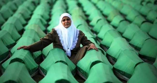 Hollanda’nın Srebrenitsa katliamındaki büyük payı