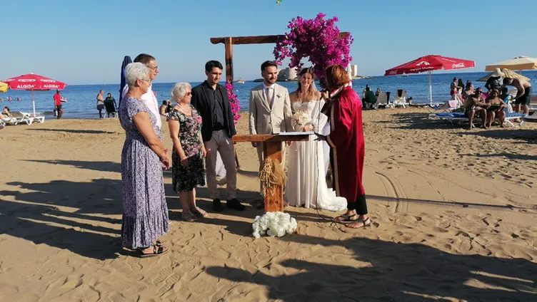 Mersin’e Hollandalı gelin geldi: Aşk hikayeleri herkesi etkiledi!