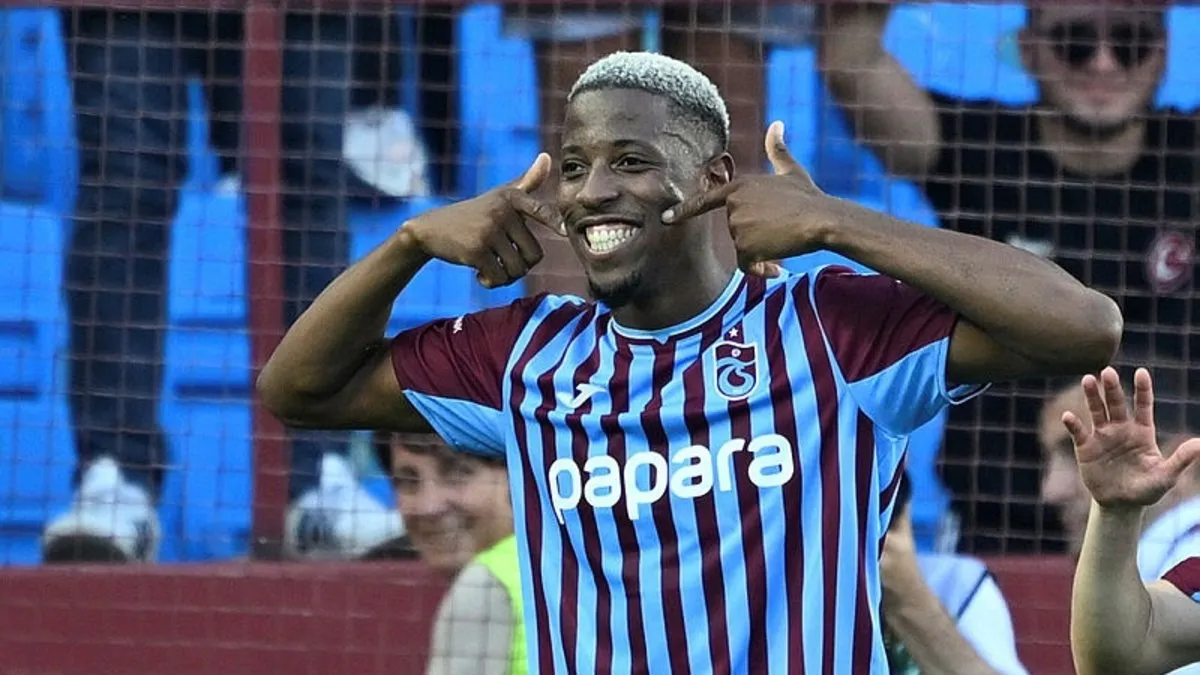 Simon Banza: