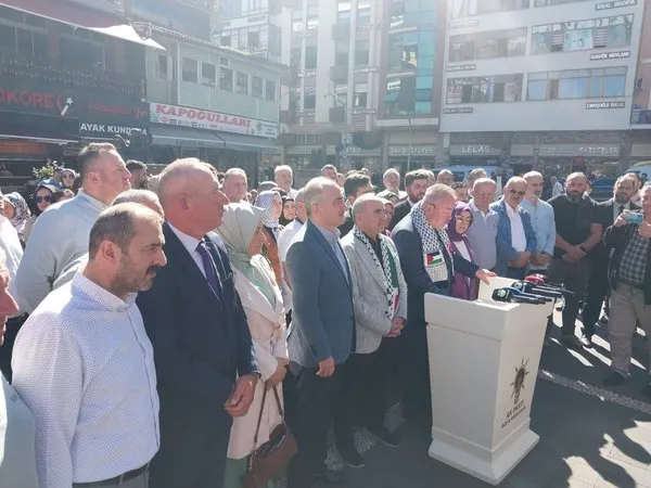 rizede-es-zamanli-filistin-aciklamasi-yapildi-1728294050036.jpg