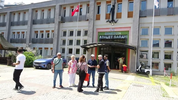 tuana-trafik-kazasinda-hayatini-kaybetmisti-surucu-hakim-karsisinda-34-metrelik-fren-izi-detayi-kan-dondurdu-1785323797929.jpg