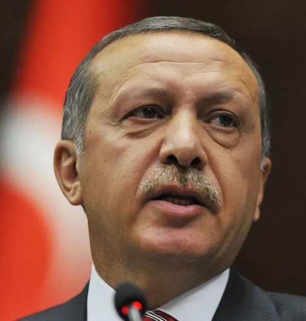 İdamlara kolalı kutlama...