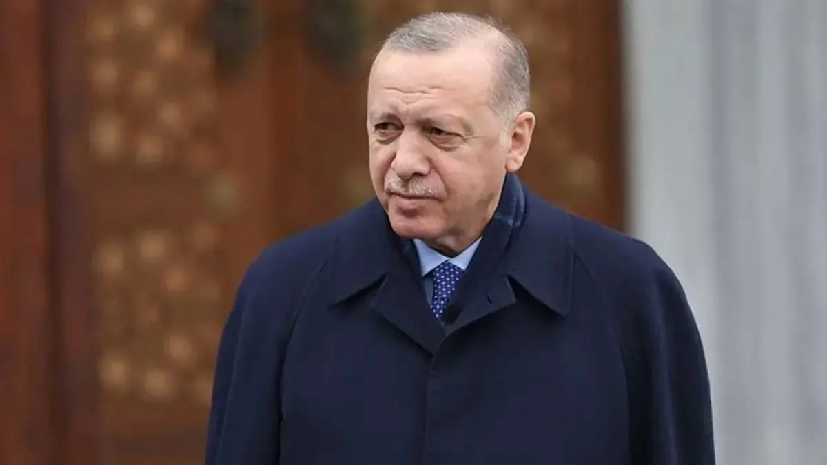 Başkan Erdoğan, cuma namazını Zağnos Paşa Camisi’nde kıldı Başkan Erdoğan, cuma namazını Zağnos Paşa Camisi’nde kıldı