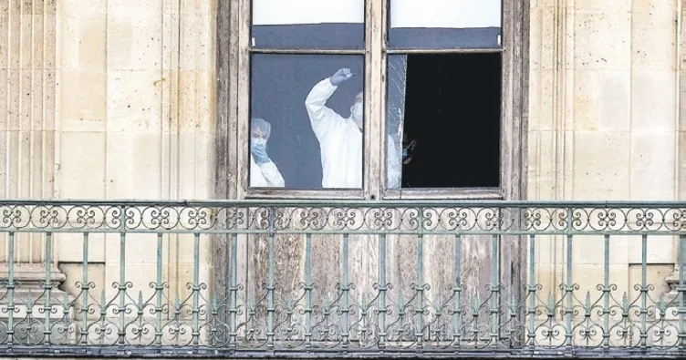 Louvre Müzesi soyguncuları yakalandı