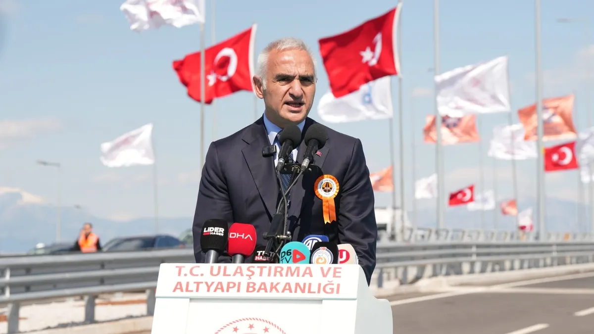 Bakan Ersoy açıkladı: Turizm sektörüne 60 milyar TL’lik finansman desteği Bakan Ersoy açıkladı: Turizm sektörüne 60 milyar TL’lik finansman desteği