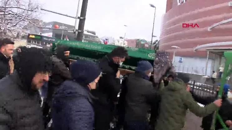 Oyuncu Bülent Şakrak'ın acı günü