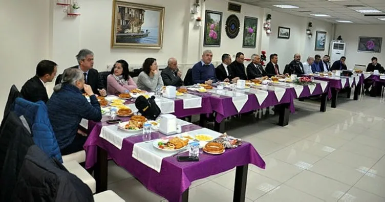 Isparta’da gazetecilere ‘10 Ocak’ kahvaltısı