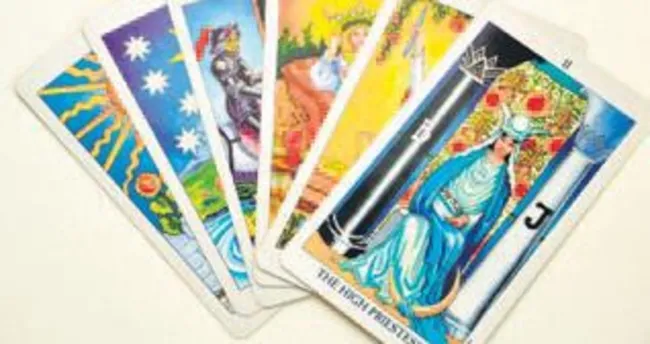 Falla, falcıyla olmuyor bu aşk meseleleri