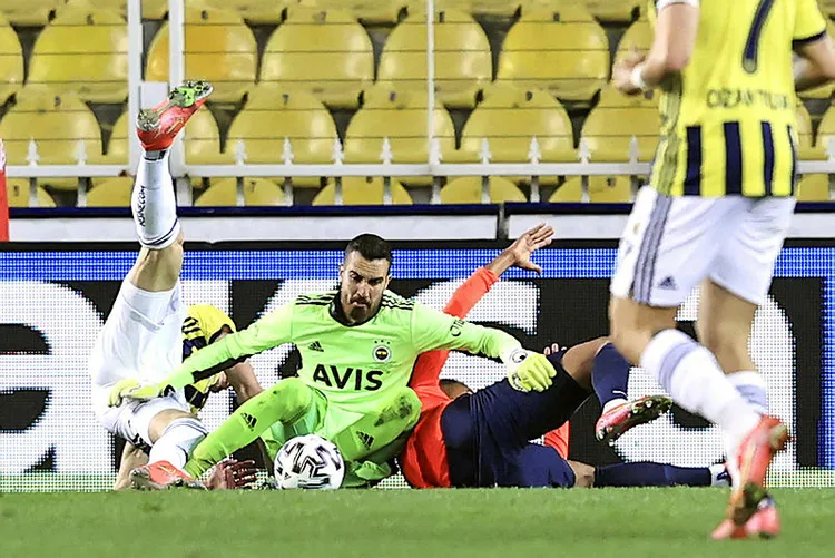 fenerbahcede-harun-tekine-destek-1619433663032.jpg